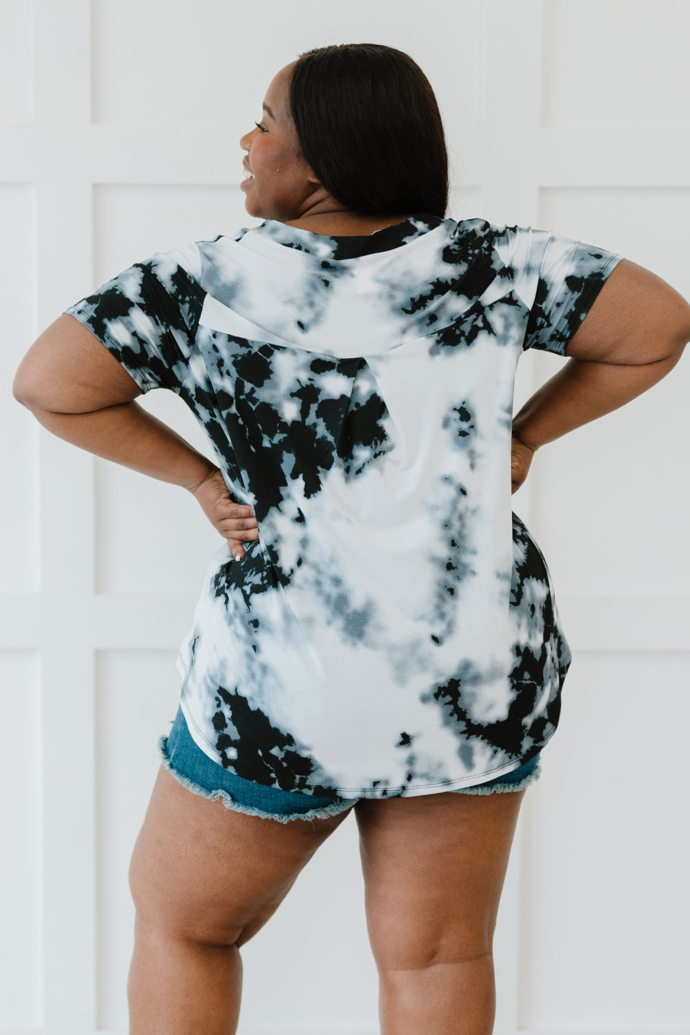 Sew In Love Abstract Print Art Printed Notched Tee